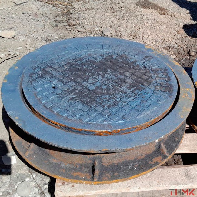 Люки чугунные